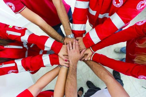 Corso per gli aspiranti volontari della Croce rossa